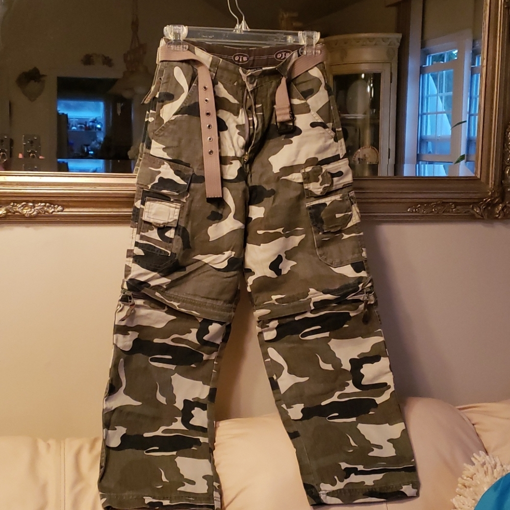 Vintage cargo camouflage pants zip shorts